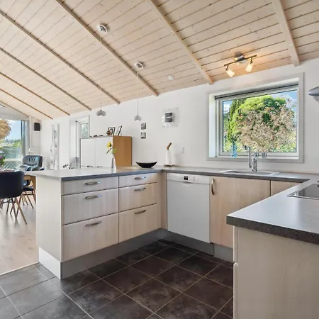 In With Kitchen Holiday home